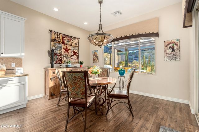 27870 N SILVERADO RANCH Road, Peoria, AZ 85383