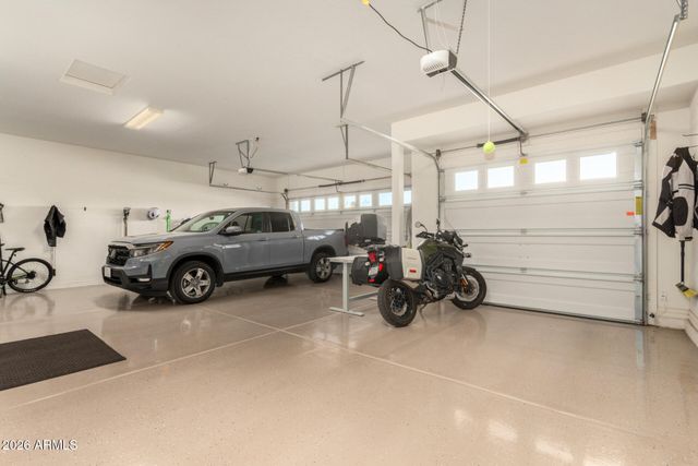 27870 N SILVERADO RANCH Road, Peoria, AZ 85383