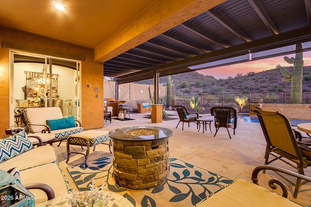 27870 N SILVERADO RANCH Road, Peoria, AZ 85383