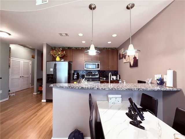 400 W Peachtree Street NW 1011, Atlanta, GA 30308