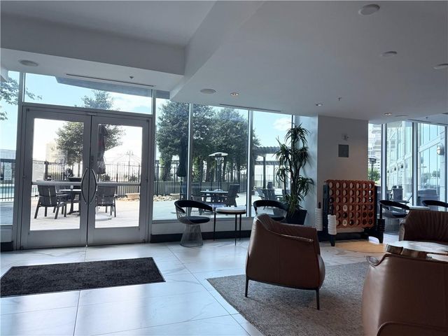 400 W Peachtree Street NW 1011, Atlanta, GA 30308