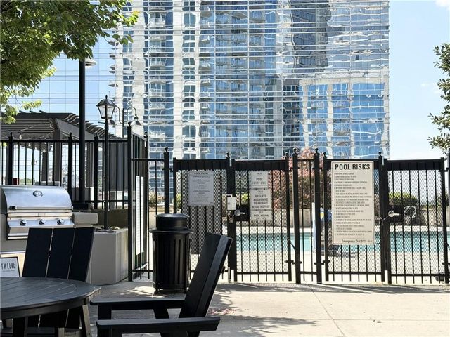 400 W Peachtree Street NW 1011, Atlanta, GA 30308