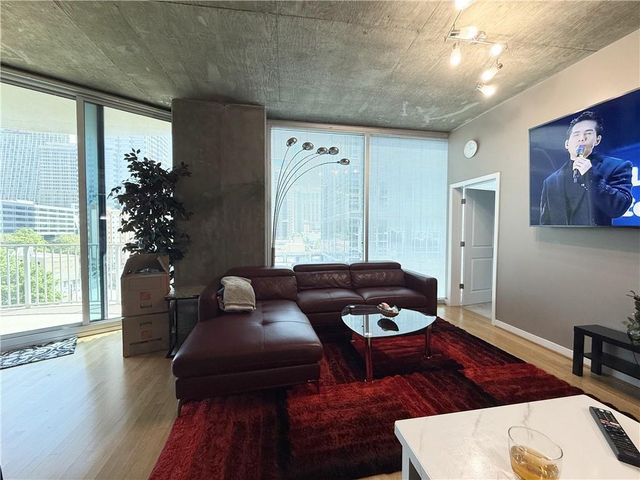 400 W Peachtree Street NW 1011, Atlanta, GA 30308