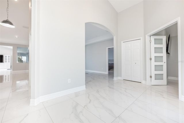 11850 7TH STREET E, Treasure Island, FL 33706