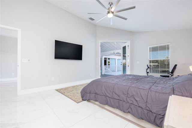 11850 7TH STREET E, Treasure Island, FL 33706