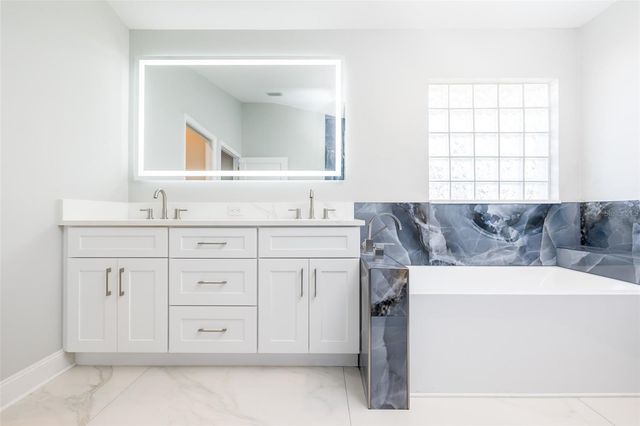 11850 7TH STREET E, Treasure Island, FL 33706