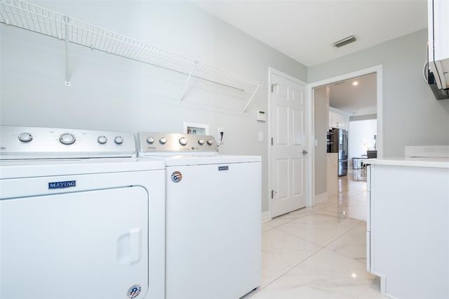 11850 7TH STREET E, Treasure Island, FL 33706