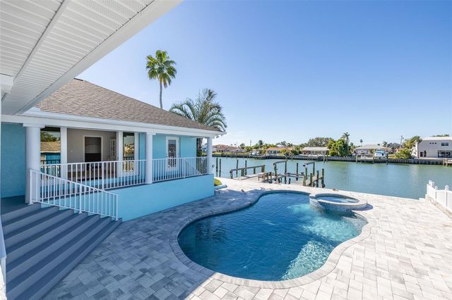 11850 7TH STREET E, Treasure Island, FL 33706