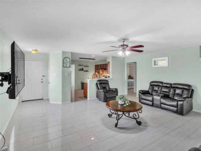10515 Ince Lane, Houston, TX 77040
