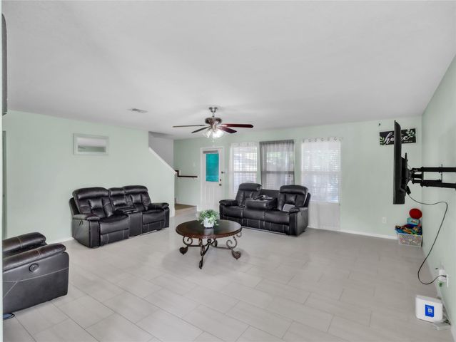 10515 Ince Lane, Houston, TX 77040