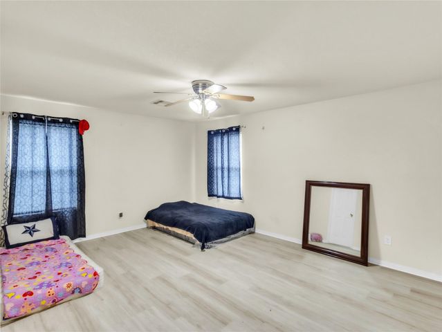 10515 Ince Lane, Houston, TX 77040