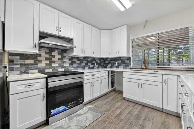 5619 Waterview Drive, Arlington, TX 76016