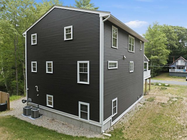 234 Paradise Drive, Moultonborough, NH 03254