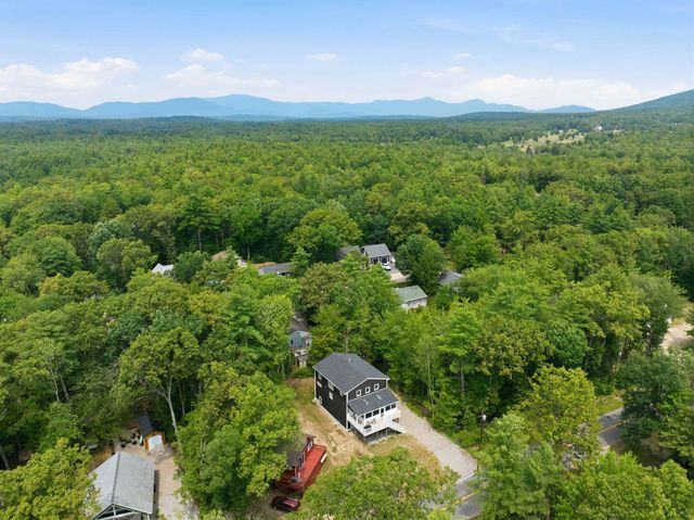 234 Paradise Drive, Moultonborough, NH 03254