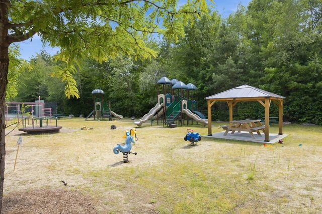 234 Paradise Drive, Moultonborough, NH 03254