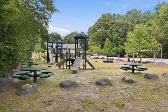 234 Paradise Drive, Moultonborough, NH 03254