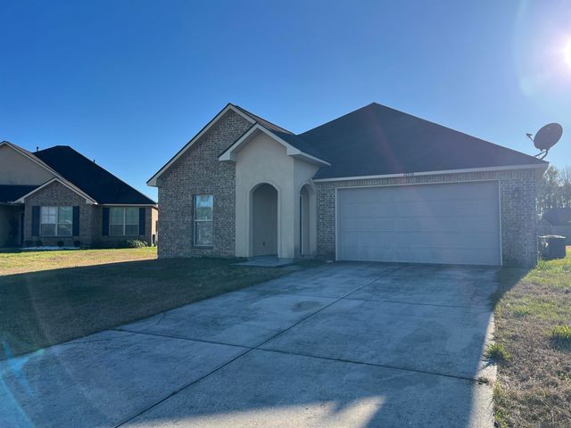13876 Avocado Dr, Denham Springs, LA 70726