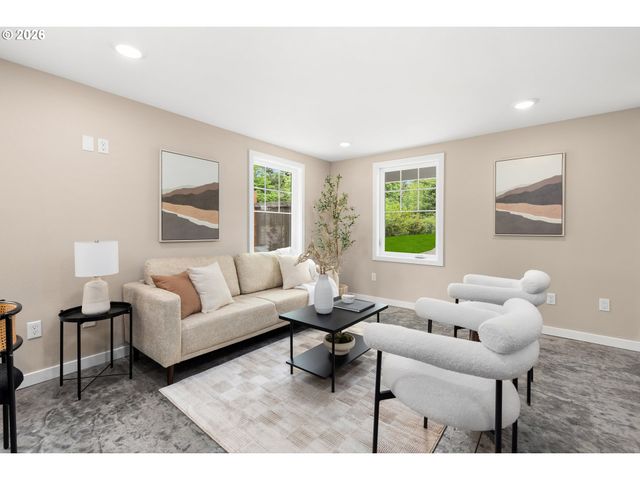 8687 Se 55TH Ave, Portland, OR 97206