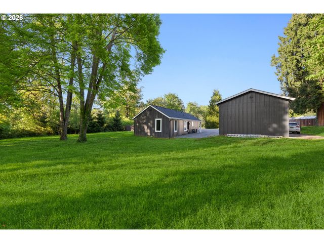 8687 Se 55TH Ave, Portland, OR 97206