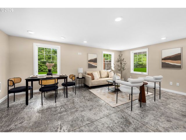 8687 Se 55TH Ave, Portland, OR 97206