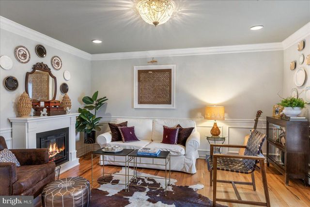 5930 SHETLAND DR, Doylestown, PA 18902