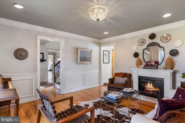 5930 SHETLAND DR, Doylestown, PA 18902