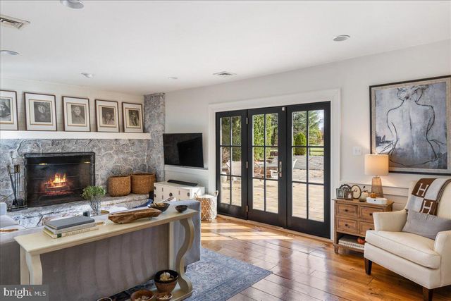 5930 SHETLAND DR, Doylestown, PA 18902