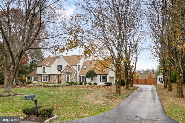 5930 SHETLAND DR, Doylestown, PA 18902