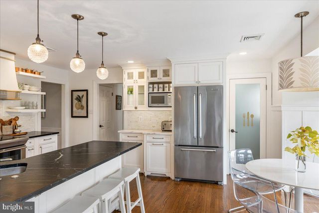 5930 SHETLAND DR, Doylestown, PA 18902