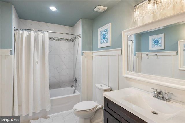 5930 SHETLAND DR, Doylestown, PA 18902