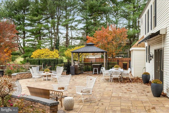 5930 SHETLAND DR, Doylestown, PA 18902