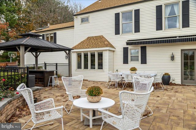 5930 SHETLAND DR, Doylestown, PA 18902