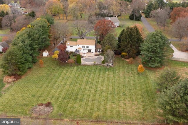 5930 SHETLAND DR, Doylestown, PA 18902