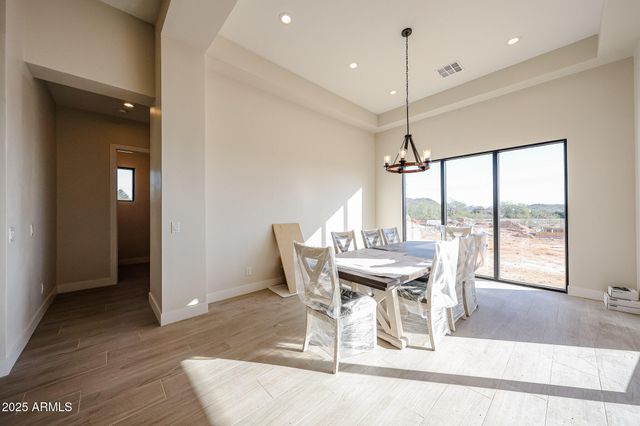 17735 W Dale Lane, Surprise, AZ 85387