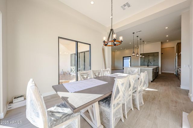 17735 W Dale Lane, Surprise, AZ 85387