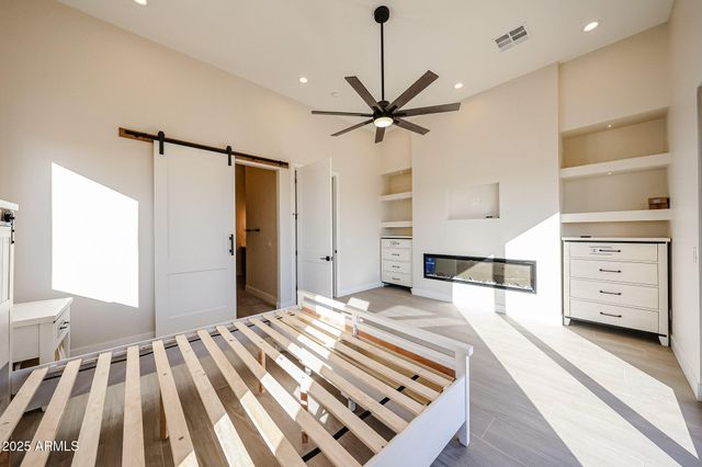 17735 W Dale Lane, Surprise, AZ 85387