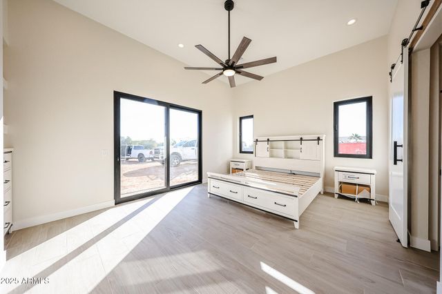 17735 W Dale Lane, Surprise, AZ 85387