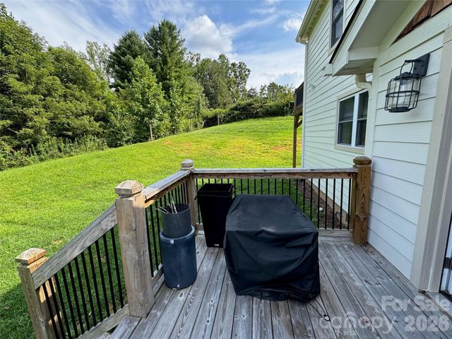 255 Dix Creek No 1 Road, Leicester, NC 28748