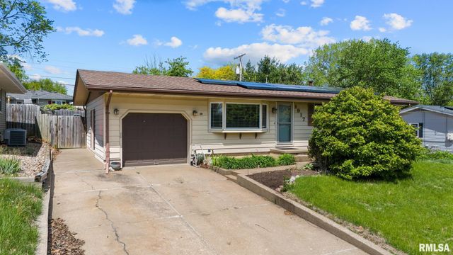 1917 W DAYTONA Drive, Peoria, IL 61614