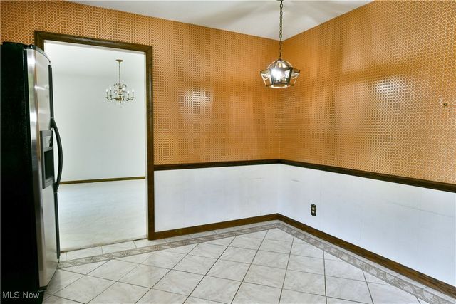 6632 Harrington Avenue, Youngstown, OH 44512