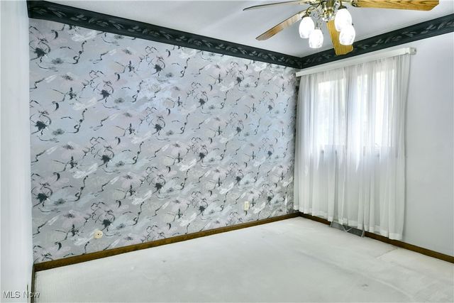 6632 Harrington Avenue, Youngstown, OH 44512