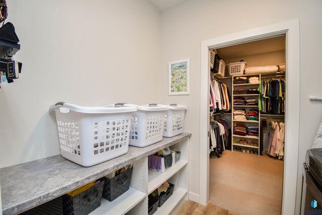 517 N Wildcat Dr Drive, Sioux Falls, SD 57110