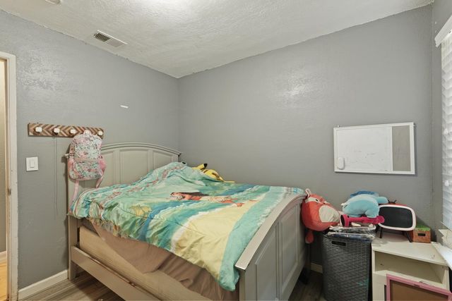 334 Osage Pl, Lathrop, CA 95330