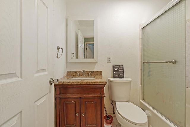 334 Osage Pl, Lathrop, CA 95330