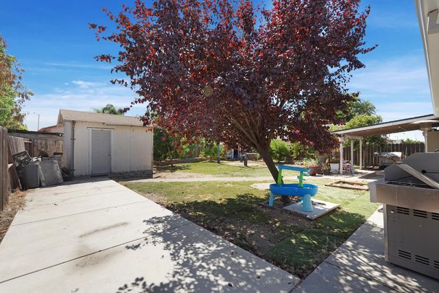 334 Osage Pl, Lathrop, CA 95330