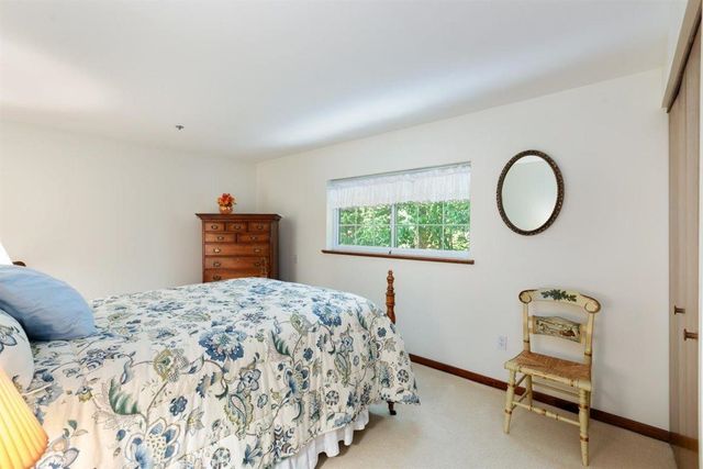 20 Centerview Road, Atkinson, NH 03811