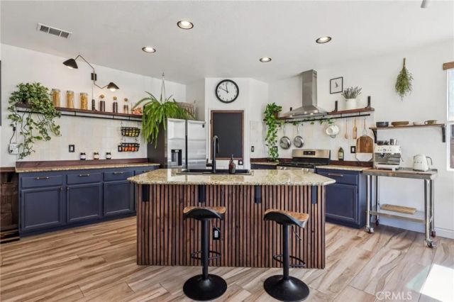 31675 Brisa Court, Murrieta, CA 92563