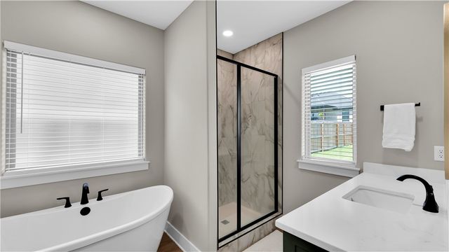 872 Round Top Street, Prairie Grove, AR 72753