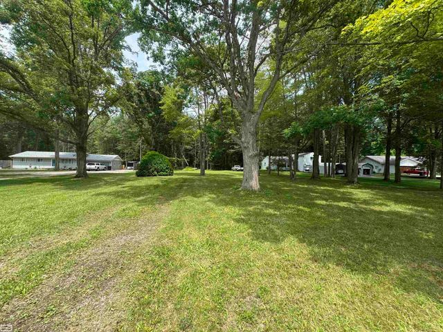 6630 Holland Street, Algonac, MI 48001