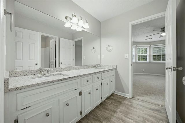 1801 Yorkshire Drive, Woodstock, GA 30189